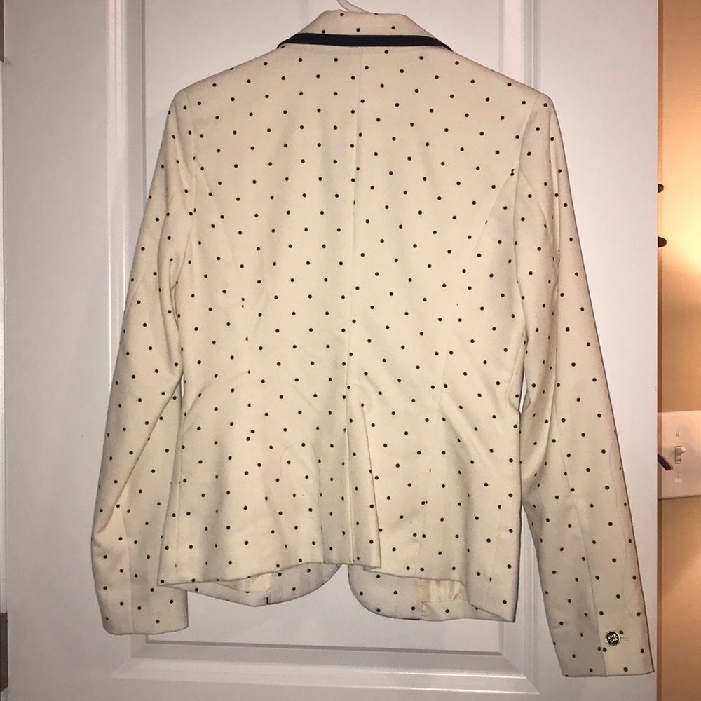 Blazer - Picture 2 of 2